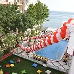 Hotel Grand Gold