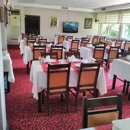 Hotel Grand Gold 3*